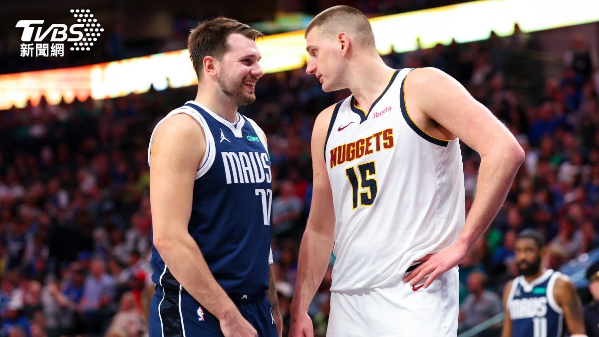 約基奇與東契奇除了是當今NBA最強的2大球星,場下更是超級好麻吉。(圖/達志影像路透社)