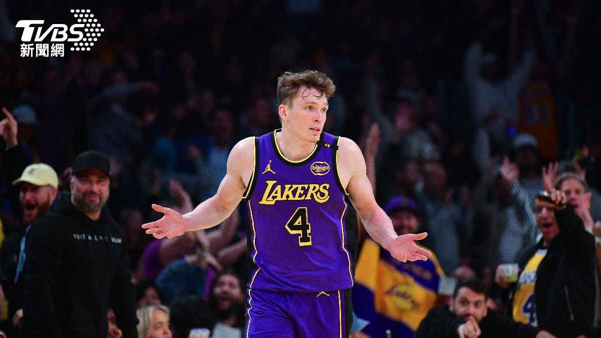 NBA/湖人菜鳥紀錄夜!4分鐘轟6顆三分 飆37分領軍退爵士