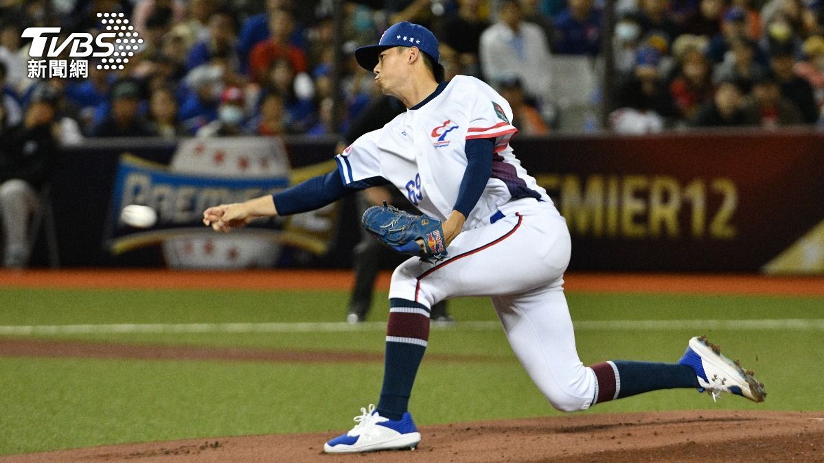 黃子鵬首局雖被敲了1支安打,但隨後馬上回穩。(圖/胡瑞麒攝)