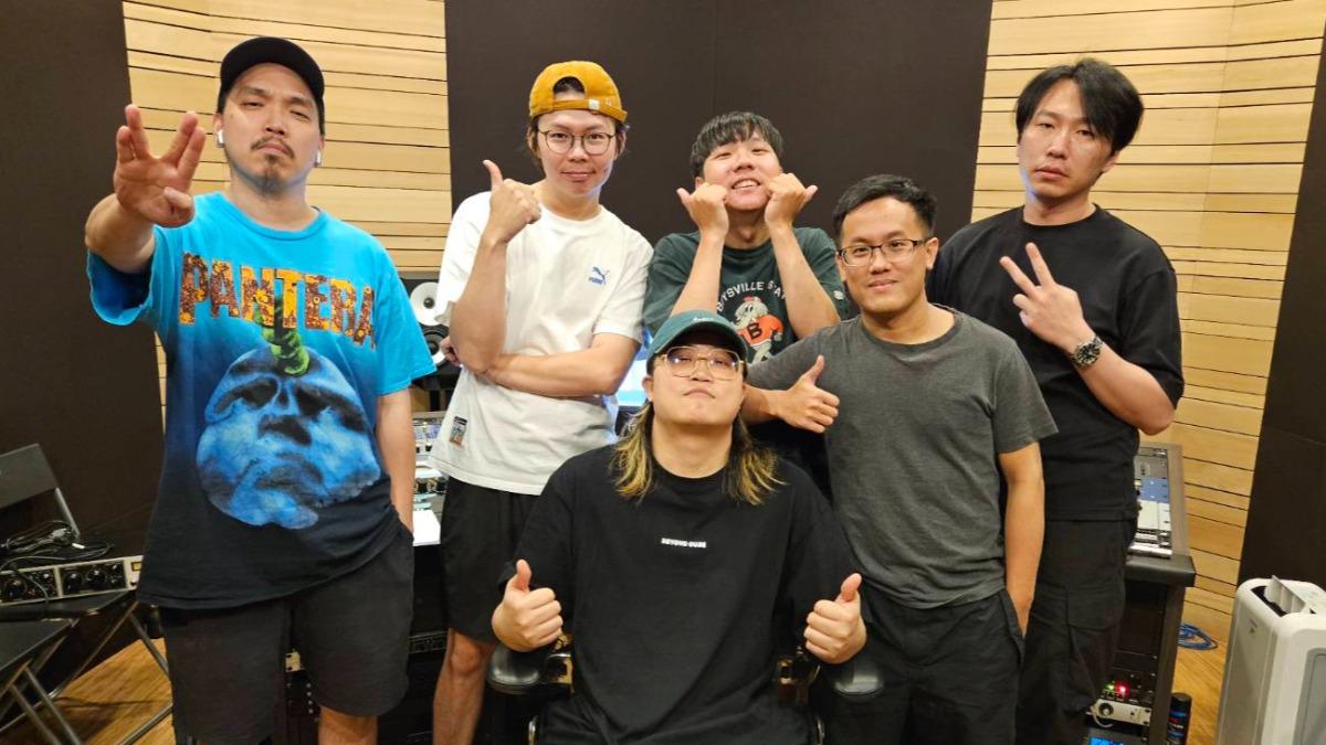 夕陽武士新專輯順利殺青。（圖／藝比呀呀有限公司提供）