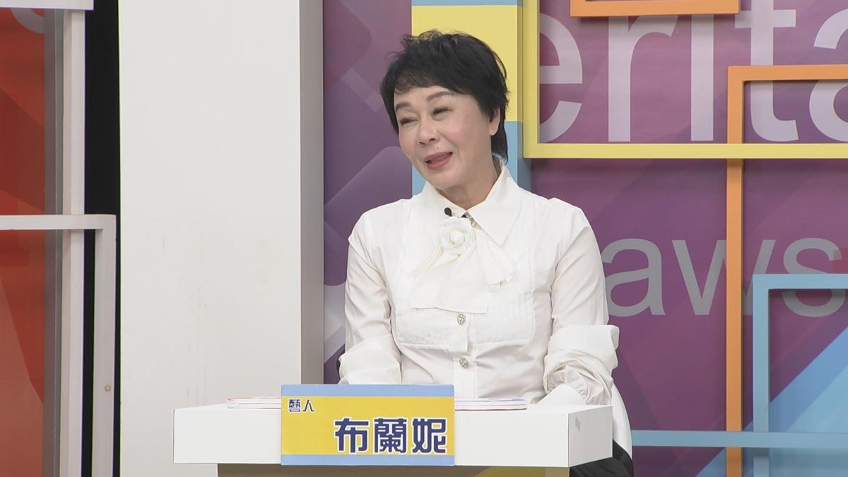 王思佳媽媽驚爆「西門町暈倒」!救護車急載送醫 最新狀況曝