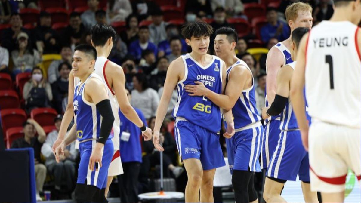 亞洲盃資格賽/首勝開胡了!台灣男籃「痛宰30分」打爆香港