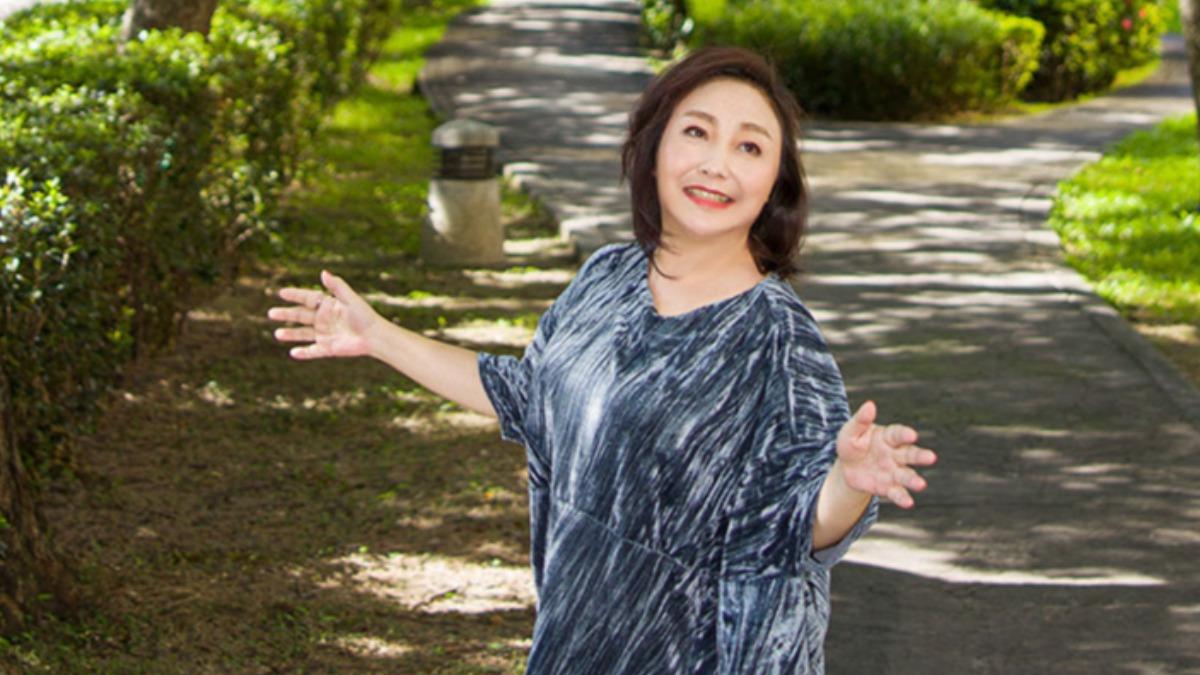 鄭怡開心分享和王新蓮的趣事。(圖/星光娛樂提供)