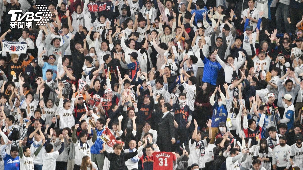 東京巨蛋球迷。(圖/胡瑞麒攝)