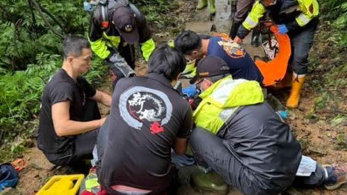 快訊/攀登草嶺古道傳憾事 66歲登山客摔破頭送醫不治