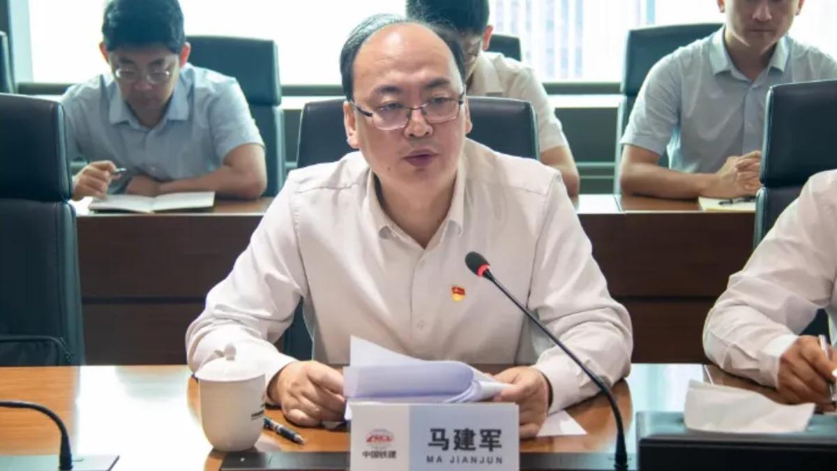 陸國企高層墜樓身亡!10月才露面 4年前董事長慘死街頭
