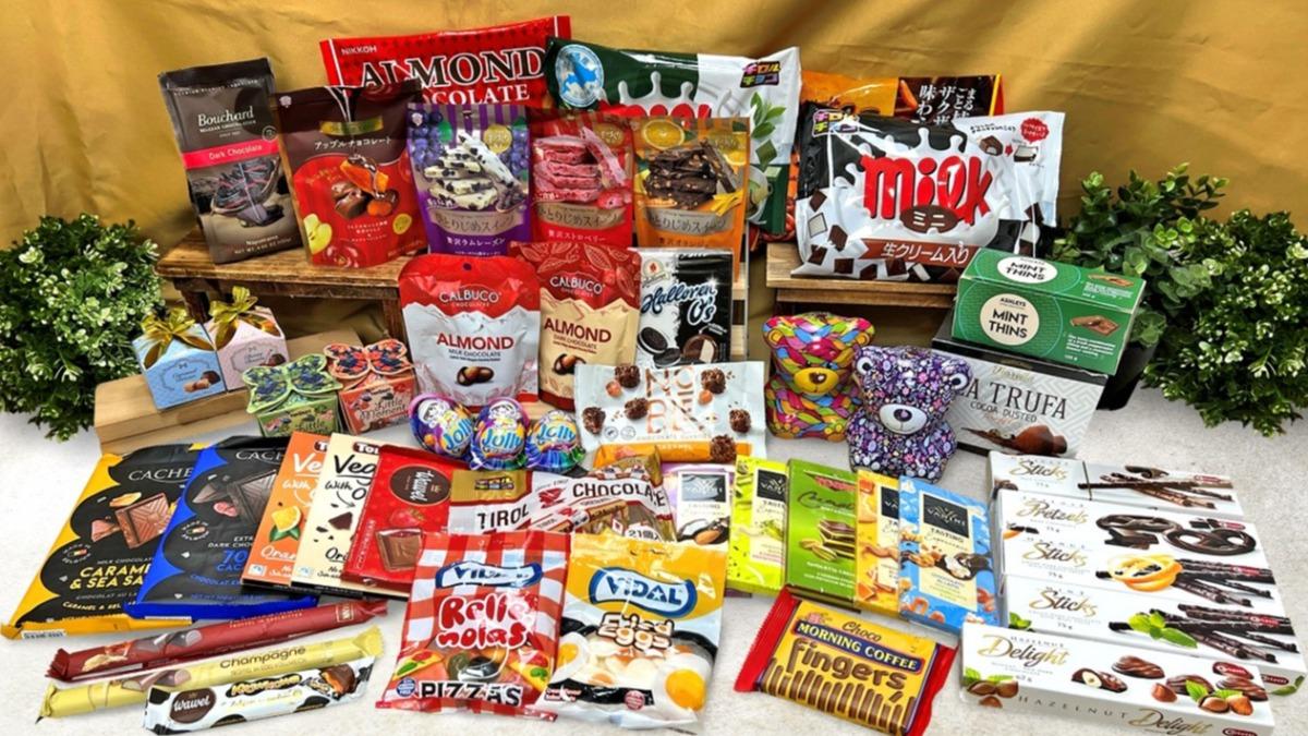 冬季甜食商機開打,超商與超市業者紛紛推出巧克力商品。(圖/業者提供)