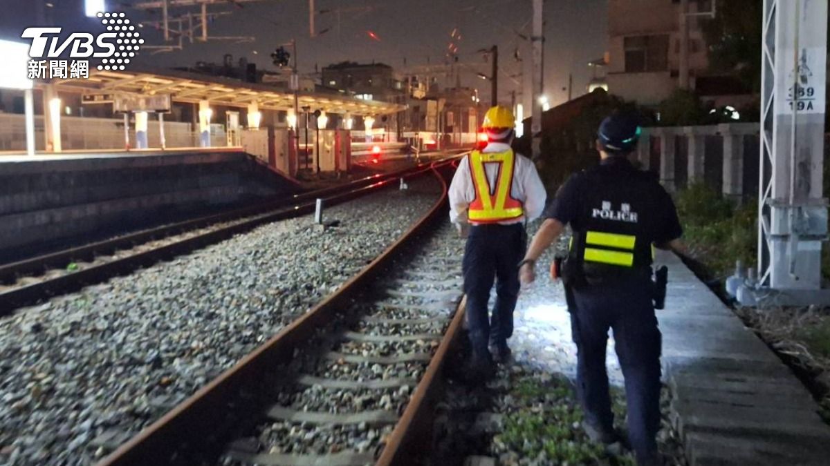 快訊/台南仁德平交道出事故!女闖軌遭火車撞擊當場身亡