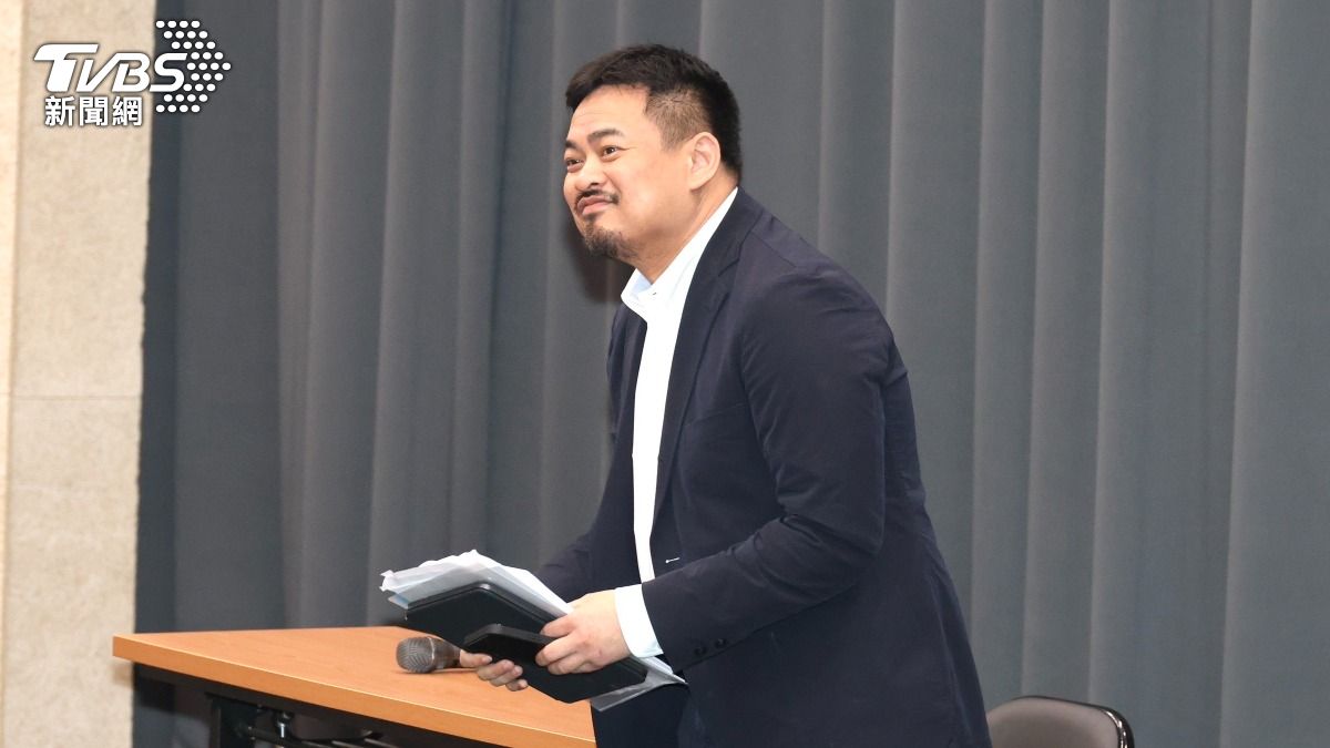 新官上任三把火!洪申翰接勞動部長第一個行程「赴北分署訪視」