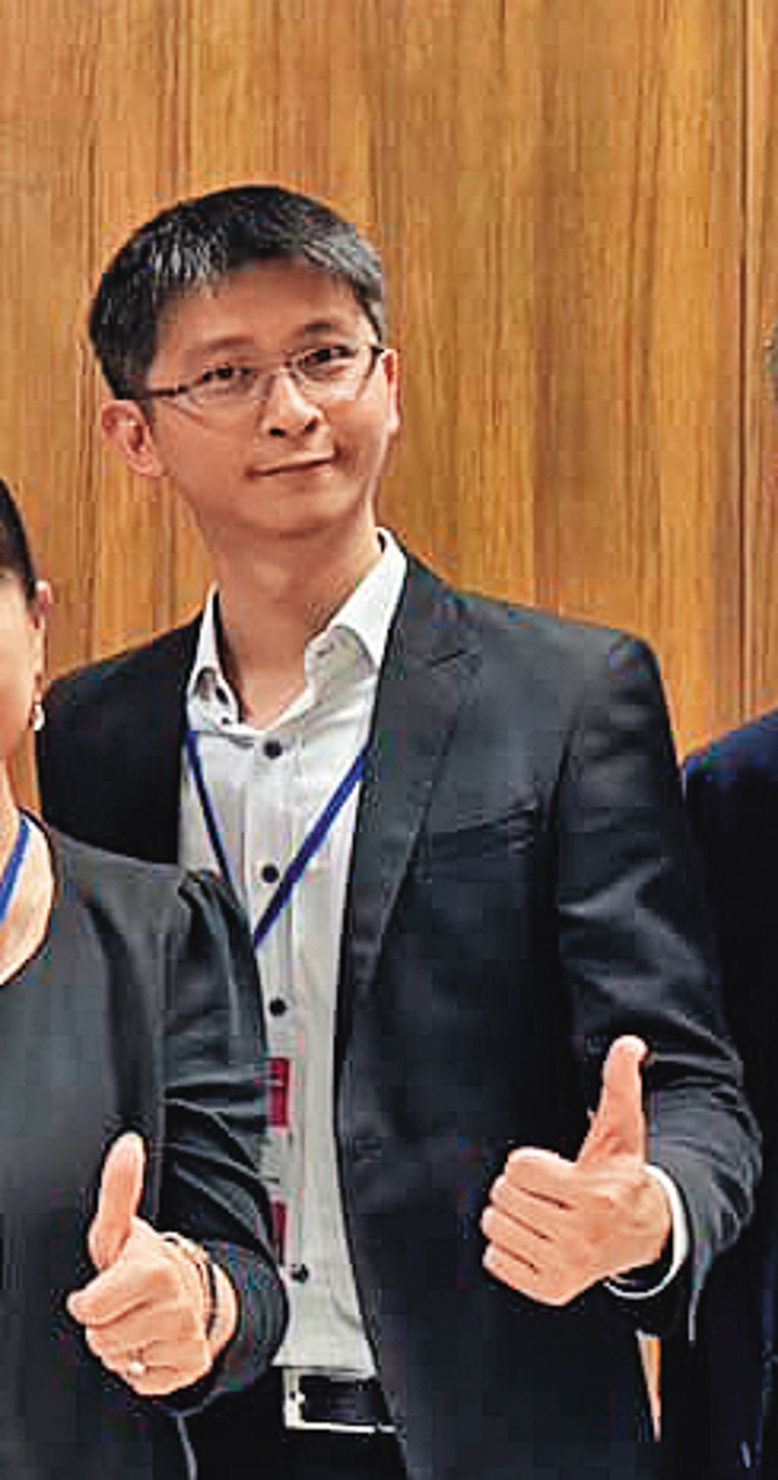 學者邱冠喬認為,防制霸凌單修《職安法》較「速成」,另立專法更能完善職場環境。(圖/翻攝自邱冠喬臉書)