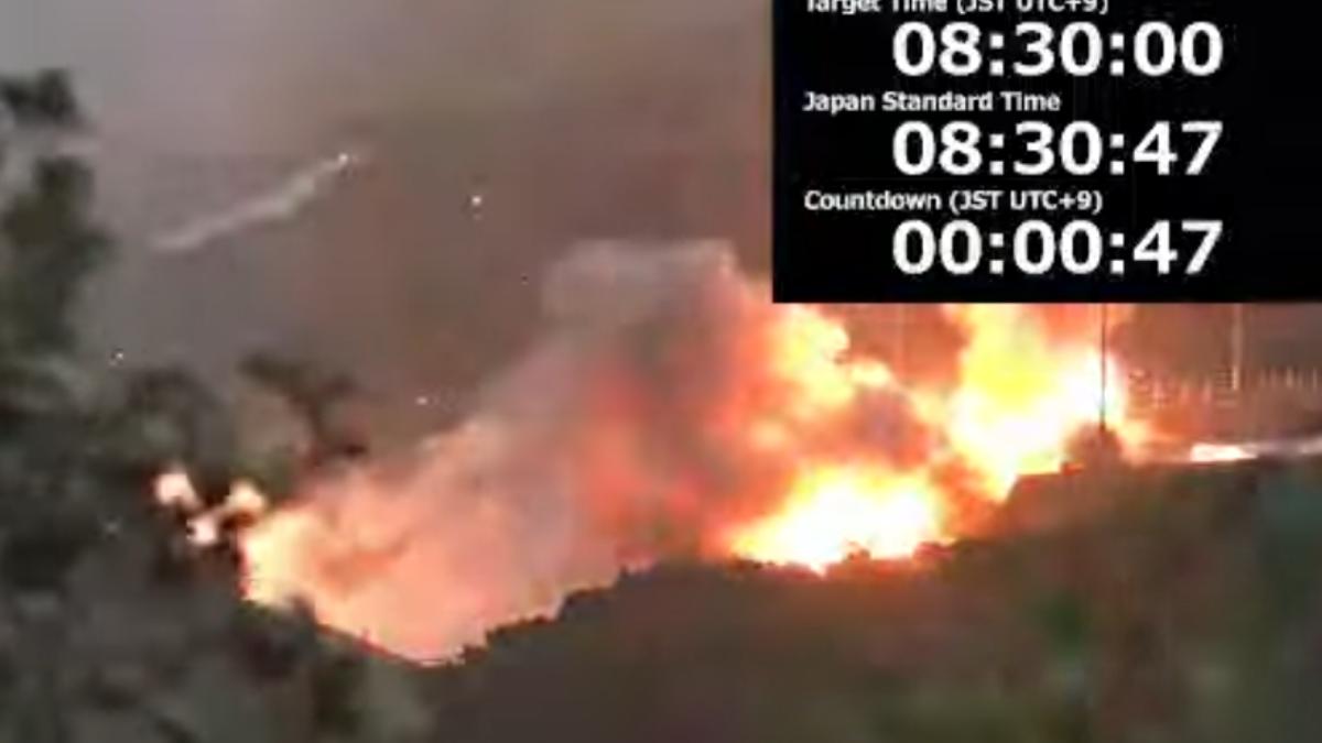 日火箭引擎燃燒實驗突「爆炸起火」 濃煙狂竄、噴火球畫面曝