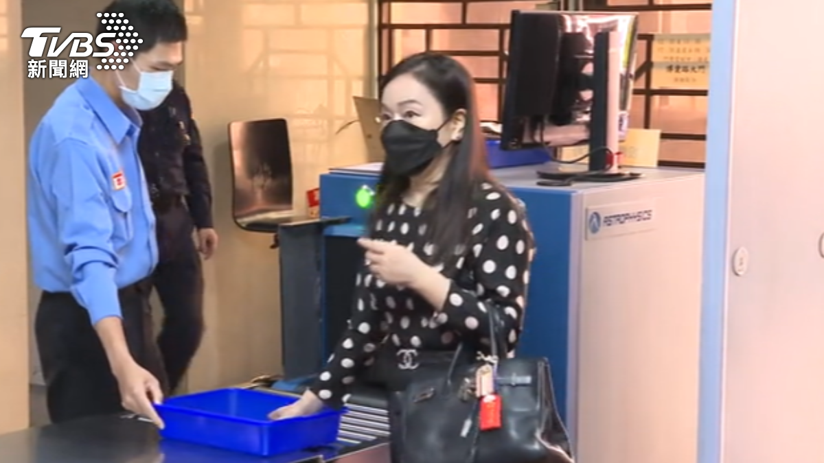 周玉蔻遭境管 媒體人曝賴清德意思:已經「不吃這一套」