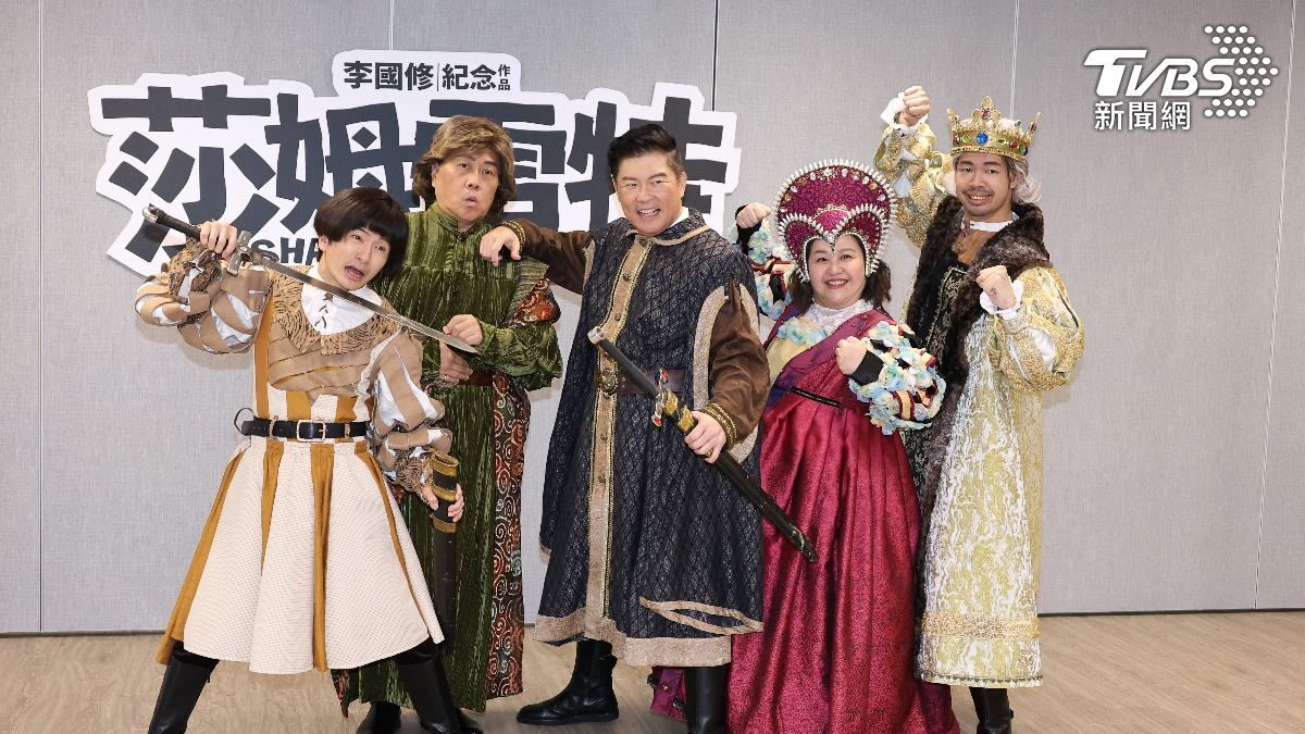 左起唐從聖、朱德剛、曾國城、鍾欣凌、陳大天。(圖/張哲鳴攝)