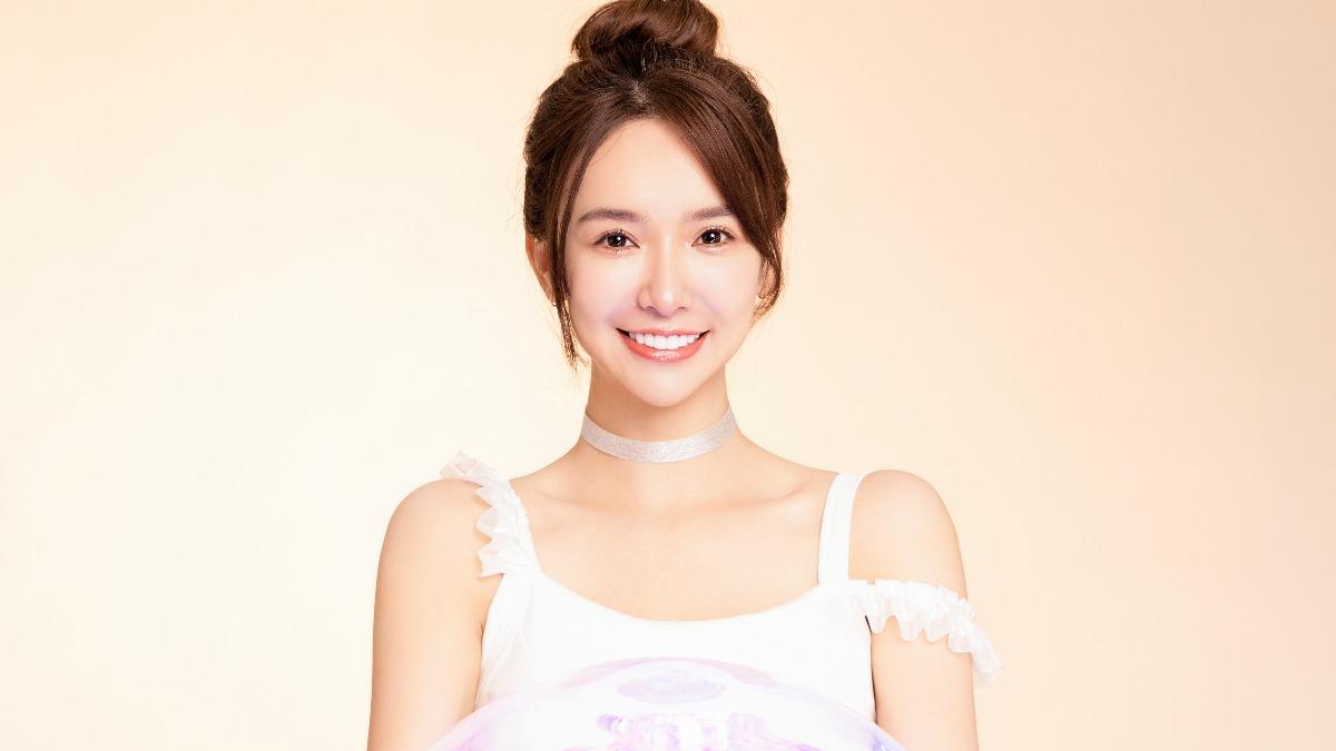 啦啦隊女神爆整形!自卑單眼皮、髮線高「像清朝人」 容貌焦慮陷低潮