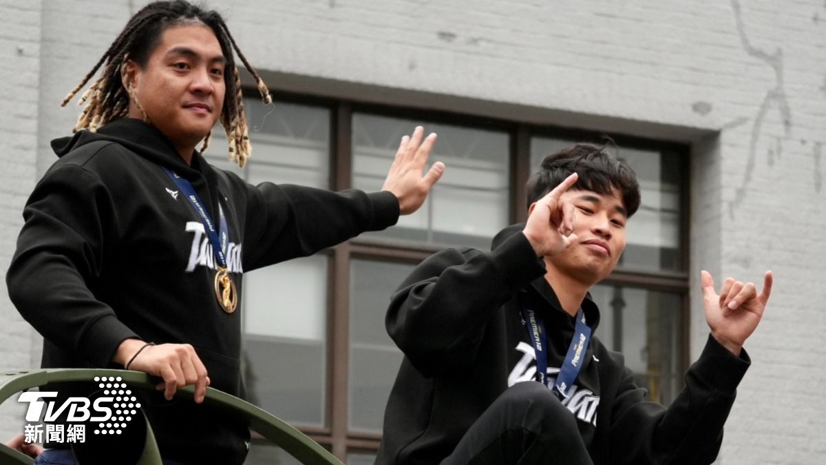 吉力吉撈·鞏冠、林昱珉一同現身。(圖/區國強攝)