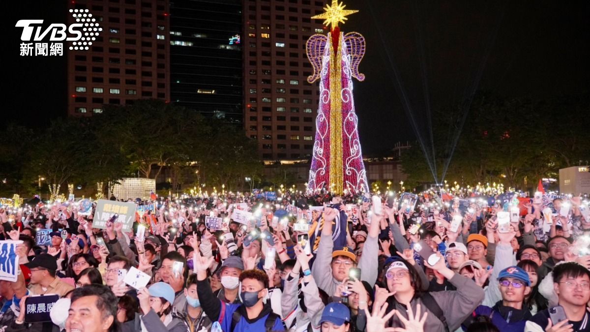 現場球迷到場支持。（圖／區國強攝）