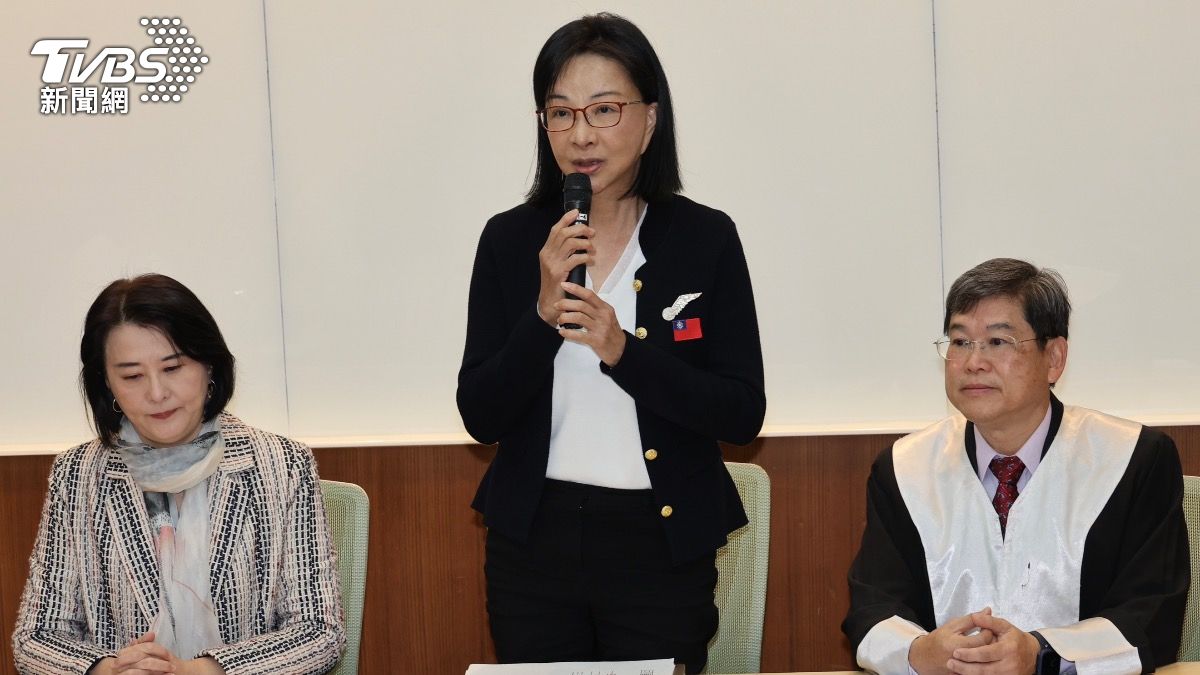 周玉蔻烏龍爆料「滾床單」判刑1年半 張淑娟哽咽:到牢裡悔過