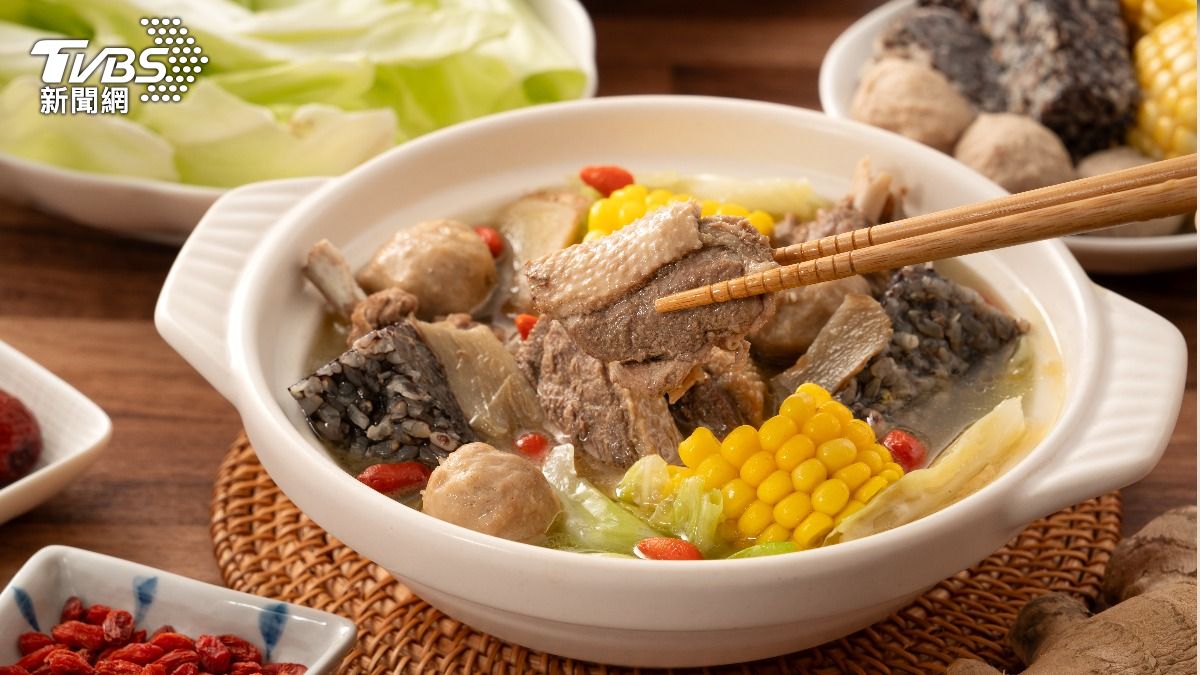 冬補警告！過量「溫補」更易上火。（示意圖／shutterstock達志影像）