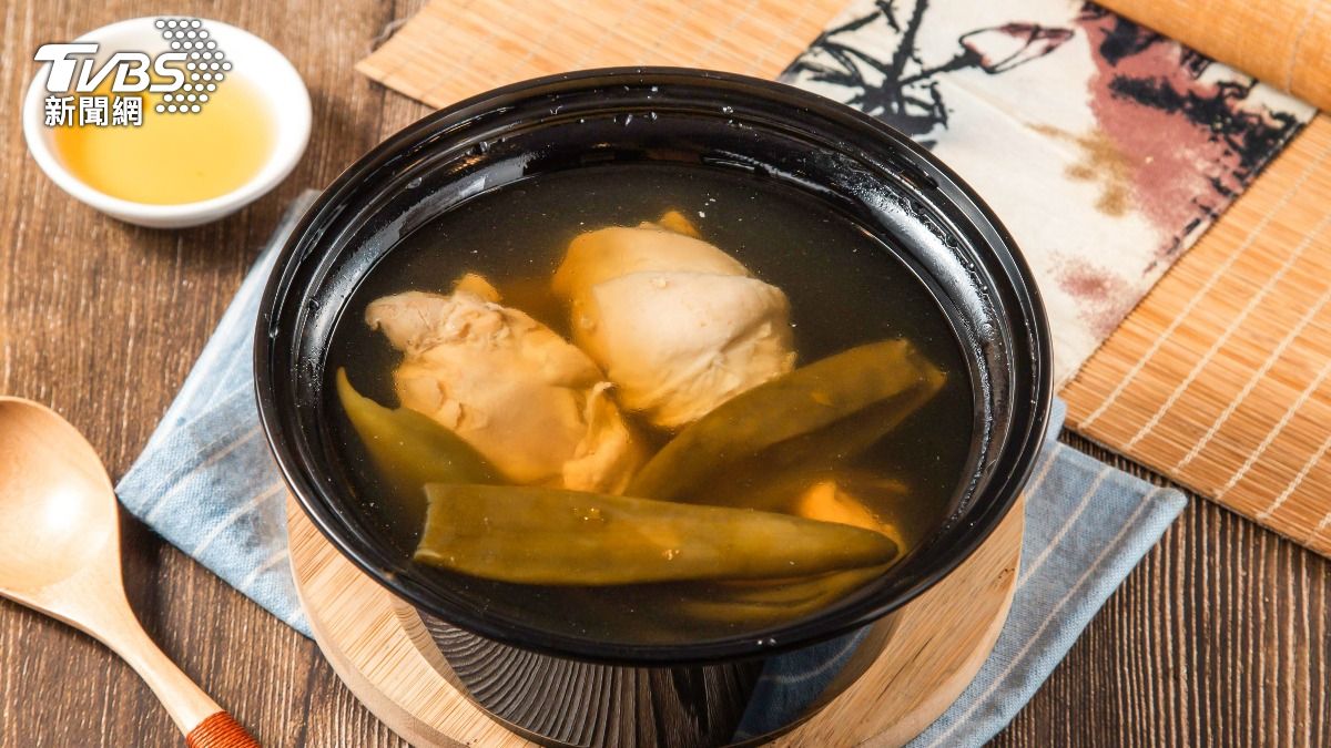 不吃甜食卻破表!「愛喝湯」膽固醇狂飆 醫揭吃1食物變正常