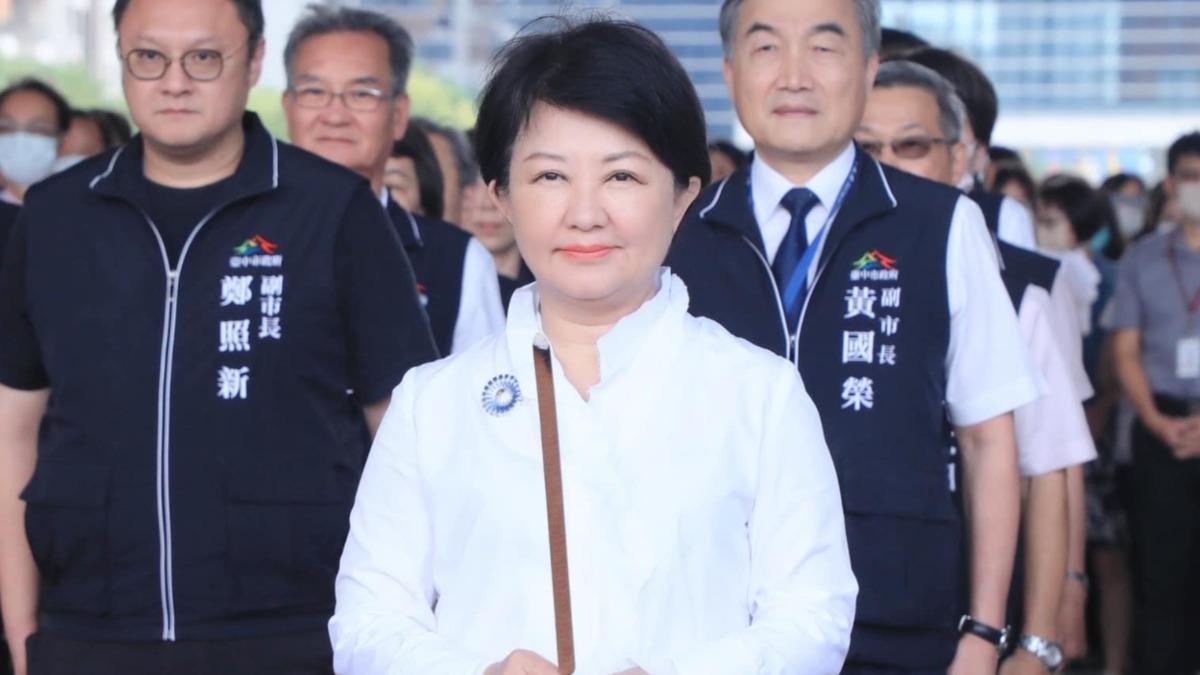 盧秀燕前往靈堂弔唁。（示意圖，與本文無關／翻攝自盧秀燕臉書）