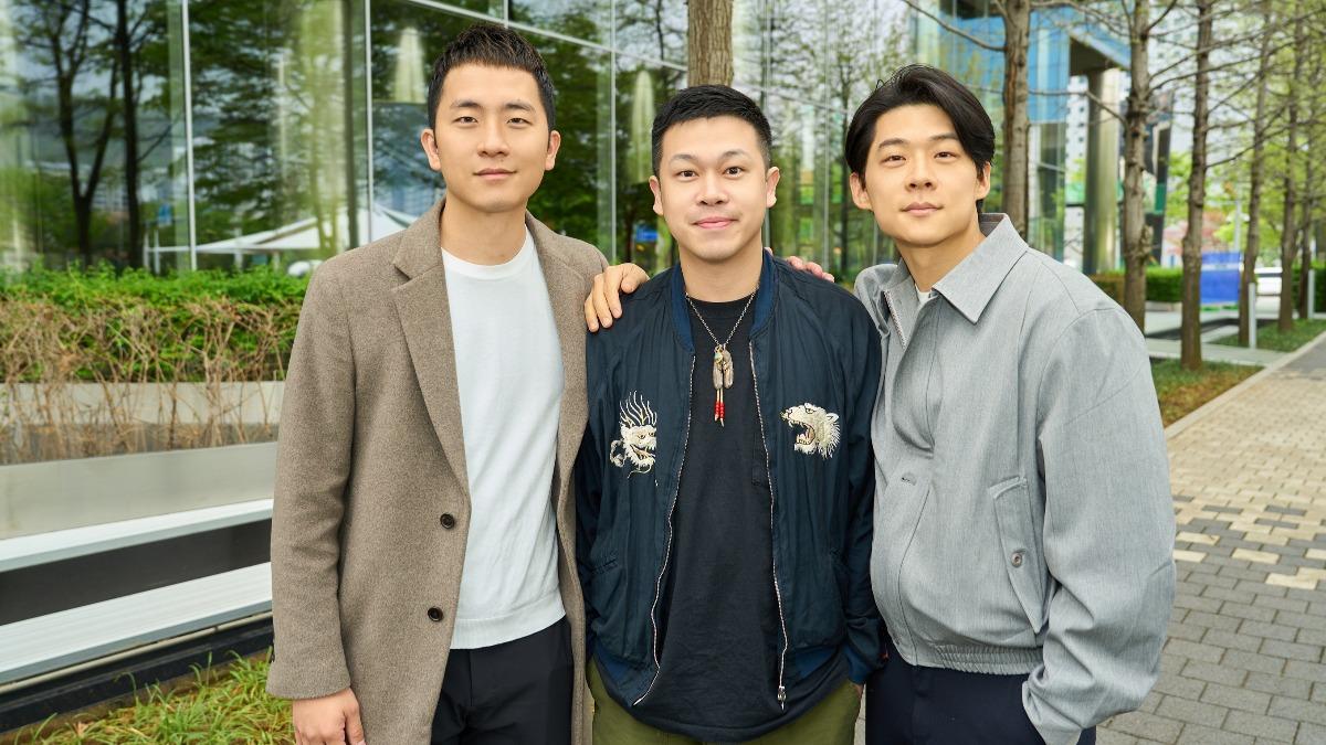 粉絲到公司比中指!《SCOOL》賽制被罵翻 老闆氣哭發聲