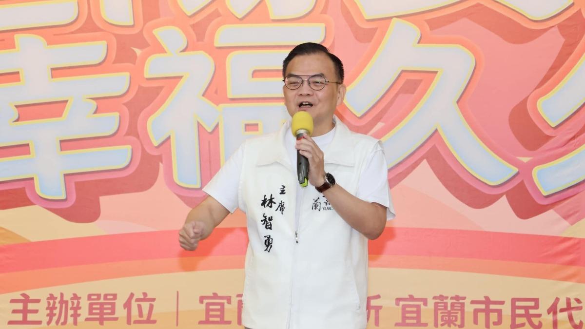 假車禍詐保未遂！宜蘭市代會主席又涉貪　法院裁定羈押禁見
