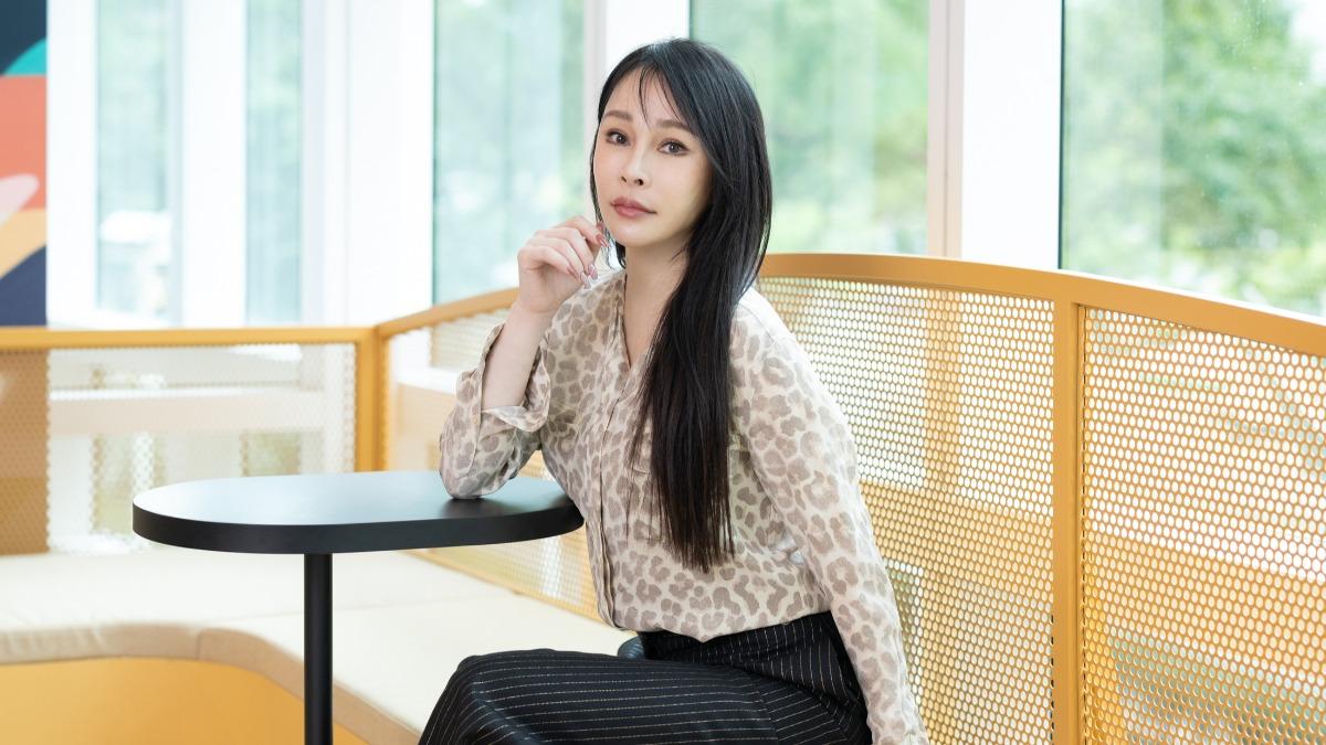 温嵐敗血性進ICU搶救!經紀人吐「最新病況」 病床憔悴面容曝光