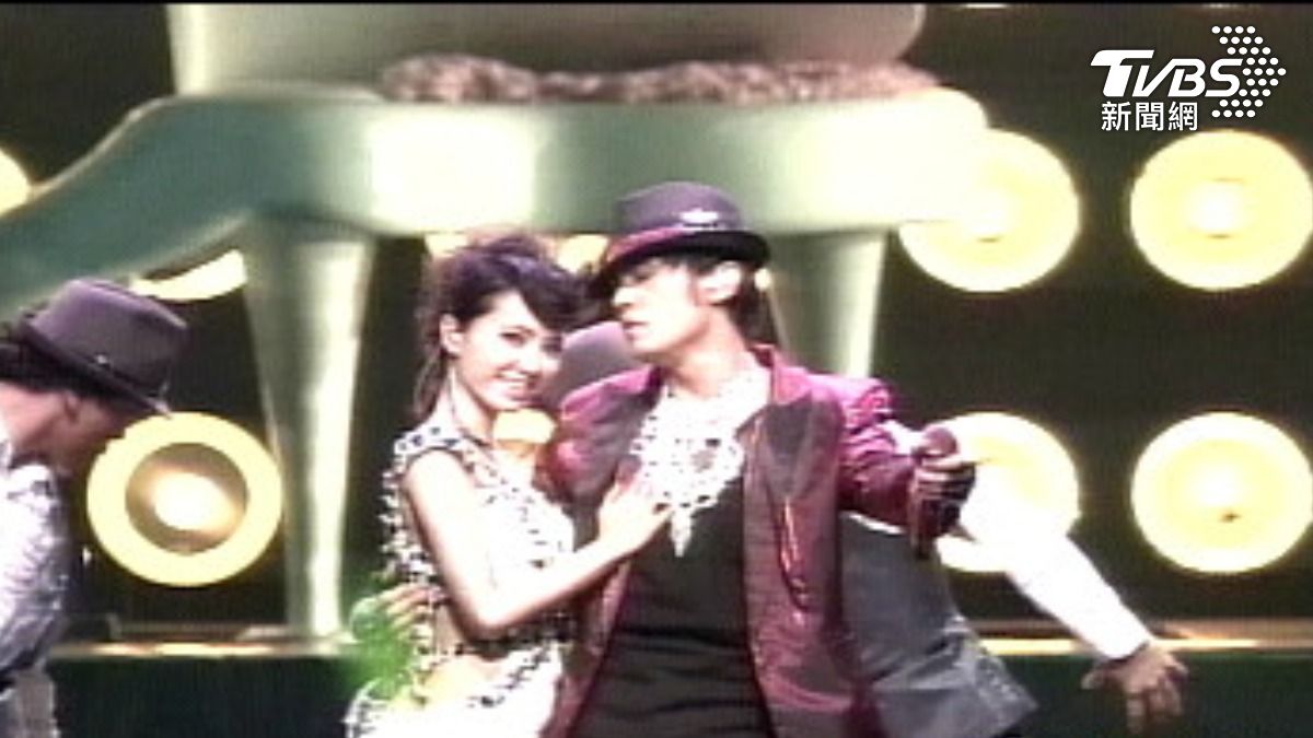 蔡依林、周杰倫曾在2010合體表演。(圖/TVBS資料畫面)