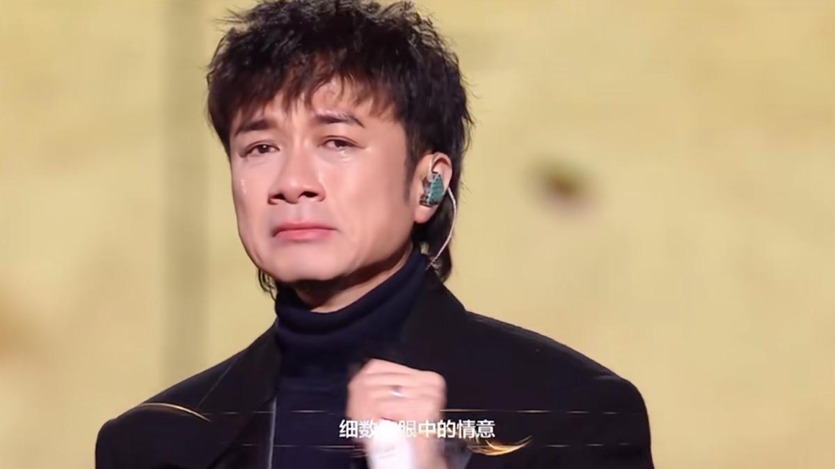 痛心瓊瑤輕生離世!古巨基唱〈好想好想〉崩潰大哭 心疼畫面外流