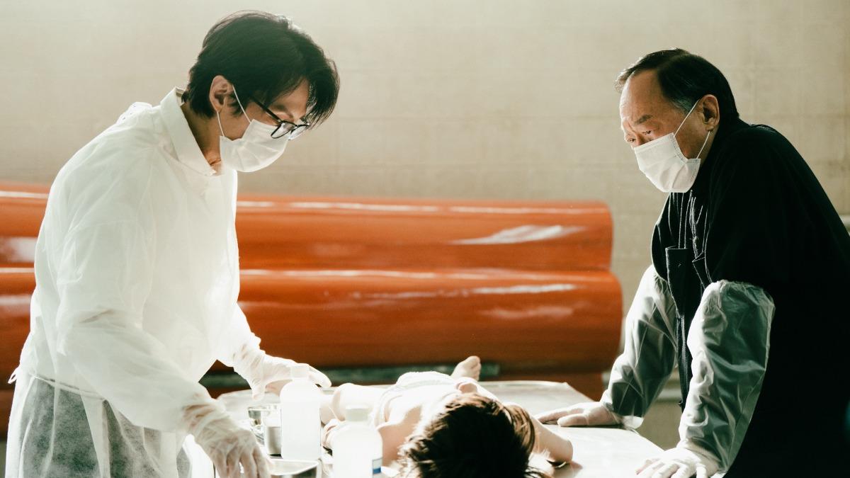 《破.地獄》香港專訪3/殯儀館1原因破例借拍 真實「未下葬大體」就放旁邊