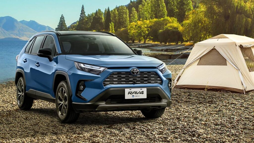 RAV4新年式配備全面升級，新增Qi無線充電座。（圖／Toyota提供）
