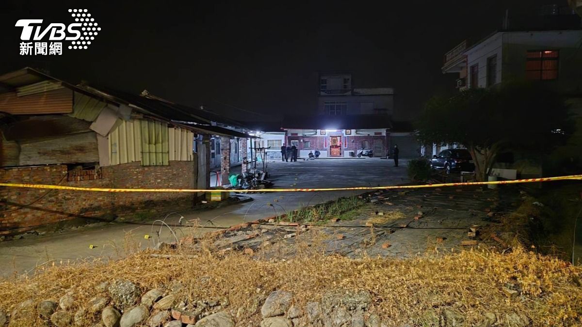 嫌犯在犯案後徒步逃逸,目前檢警正兵分多路積極追捕當中。(圖/TVBS)
