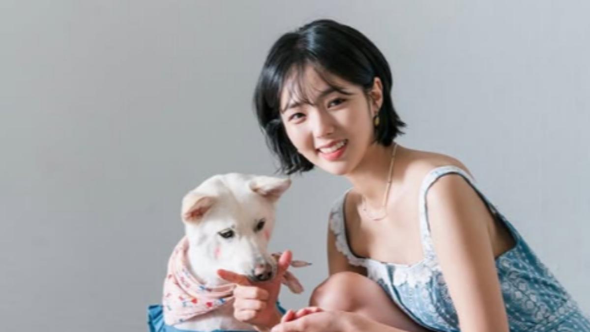 蔡秀彬個性圈粉,私下也喜歡小動物。(圖/取自IG)