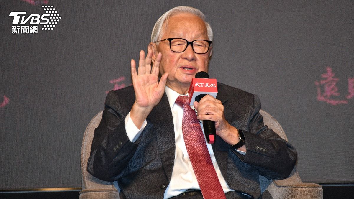 張忠謀在新書發表會中談論英特爾面臨得困境。（圖／胡瑞麒攝）