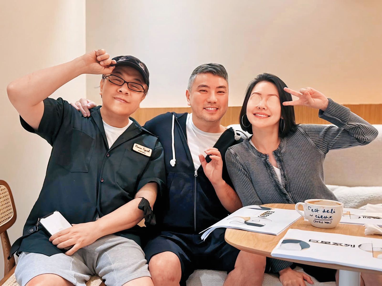 詹仁雄（中）原本想讓小S（右）和蔡康永（左）重出江湖，但因節目內容卡關，合體暫時停擺。（圖／翻攝自詹仁雄臉書）