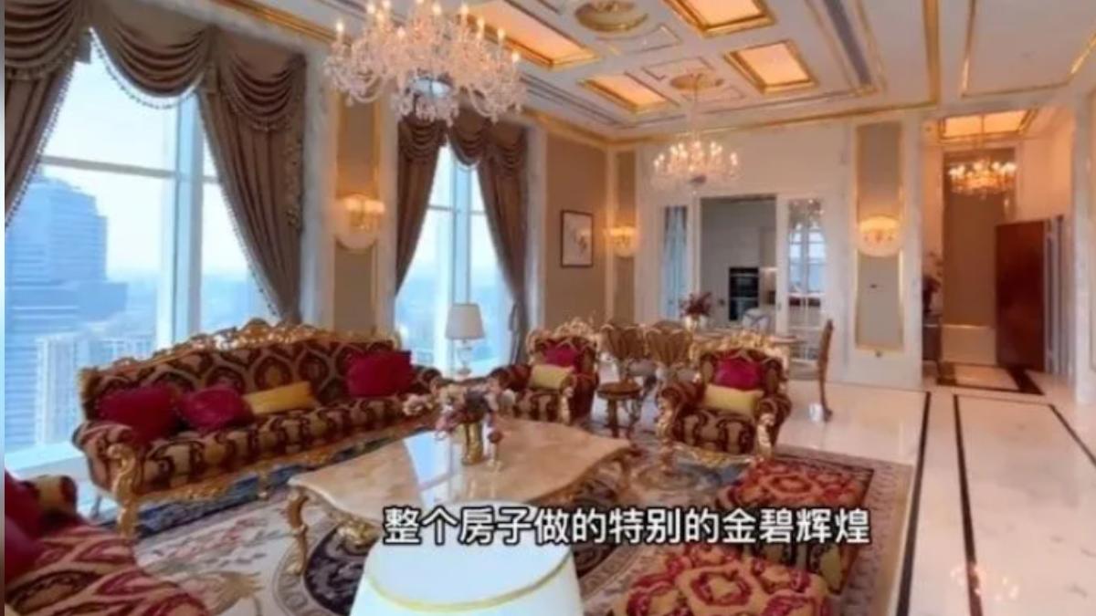 一名網友自稱到訪過成龍位於杭州的黃金豪宅，曝光豪華內裝。（圖／翻攝自微博）