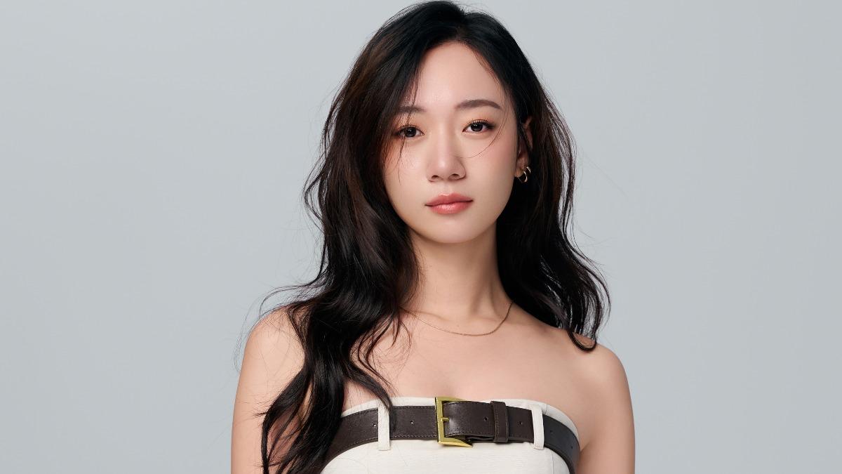 吳卓源邀遠在奧地利的妹妹一起完成新EP。(圖/華風數位提供)
