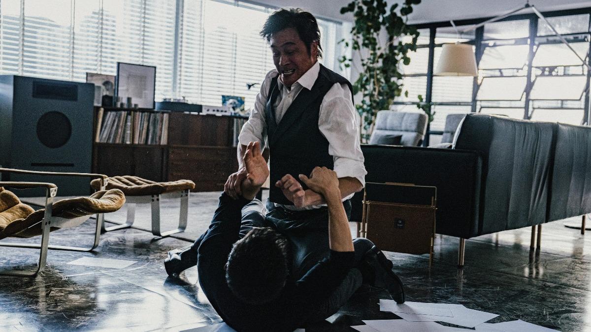 甄子丹、吳鎮宇一場吵架戲臨時被甄子丹改為打架戲。（圖／華映提供）
