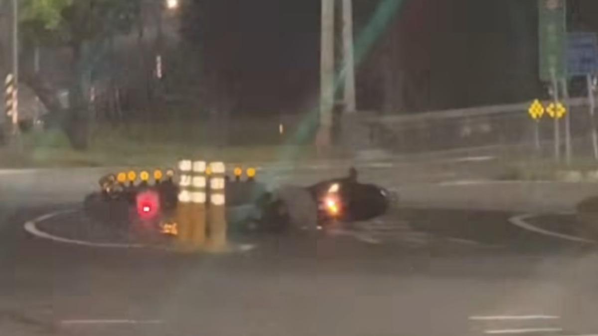 都是薑母鴨害的!櫻花妹無照騎車「雷殘滿臉血」 一吹酒測慘了