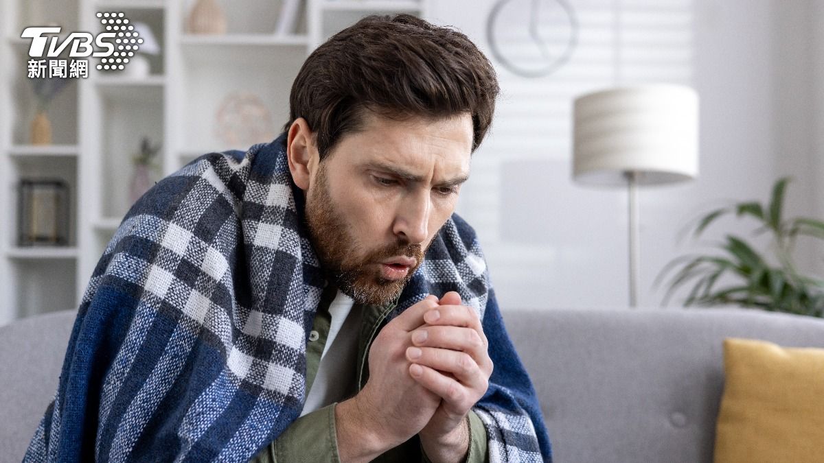 氣溫急凍!中醫師親授「花椒+薑」泡腳超暖和 保暖穿搭快筆記