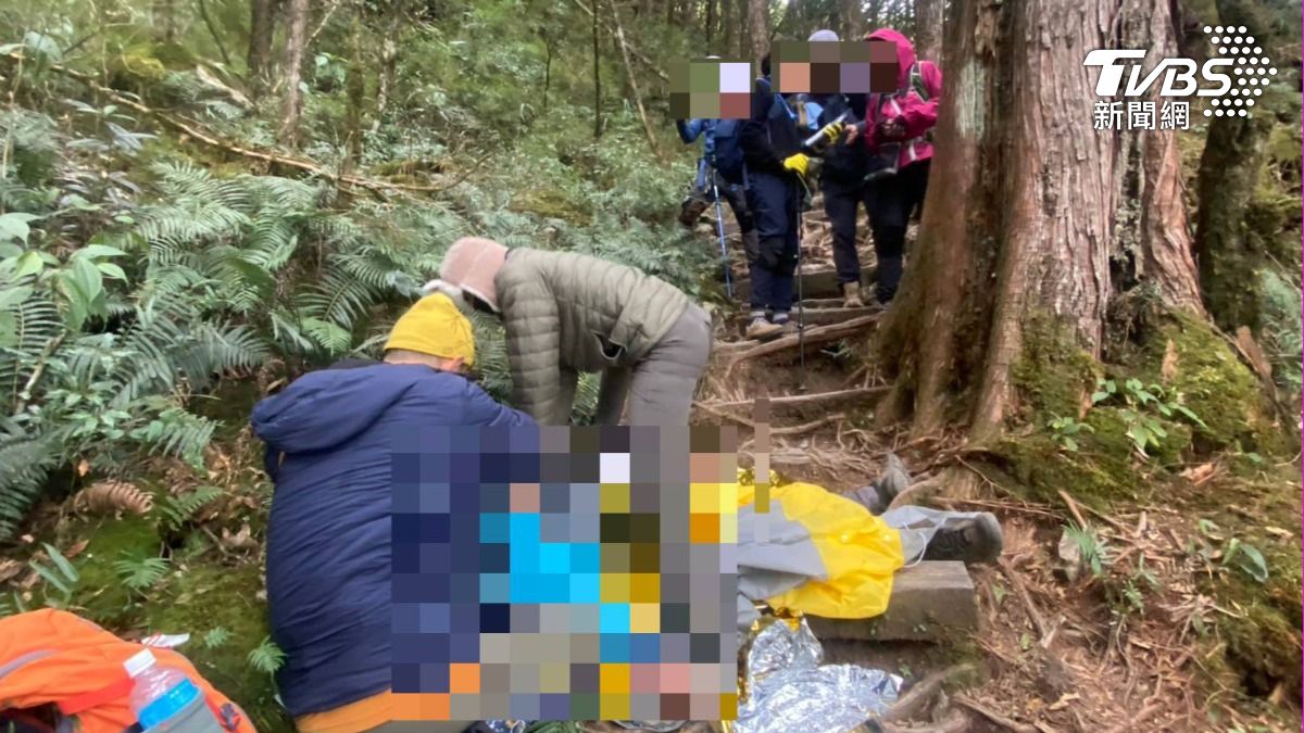 快訊/五旬男爬八仙山突昏迷 山友嚇壞CPR救不回