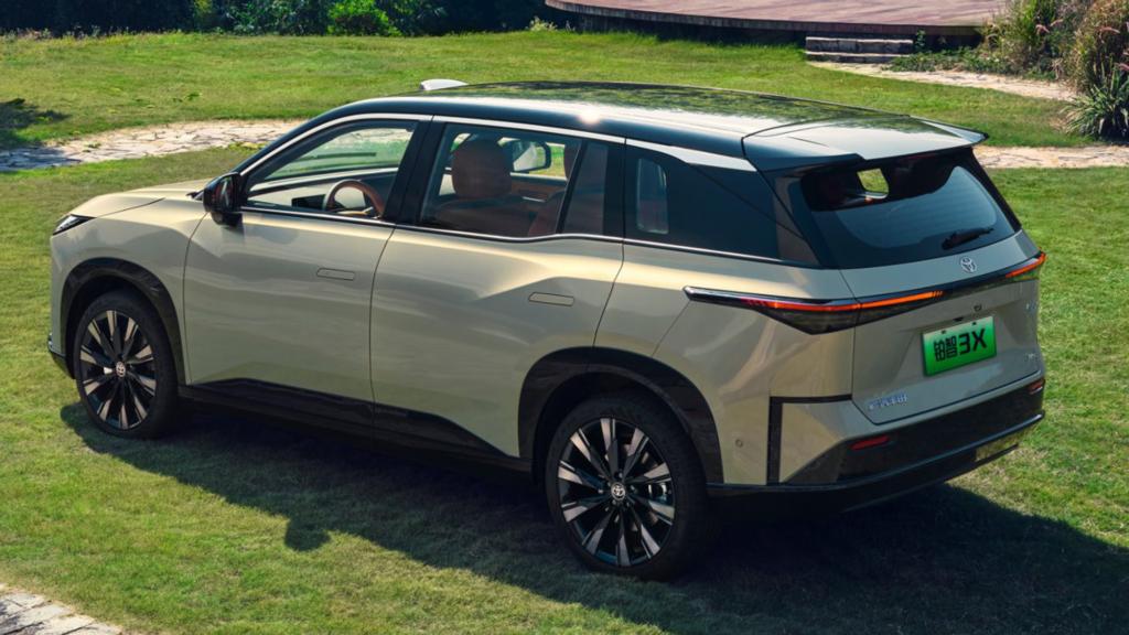 Toyota bZ3X全車採用一脈相承的bZ家族風格。(圖/翻攝自廣汽豐田)