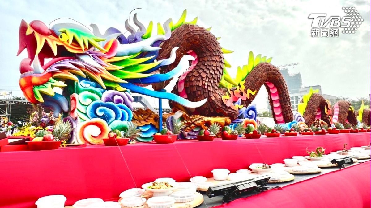 公德心在哪?建醮百萬龍身烏魚子全被拔光 網轟:人比鬼可怕