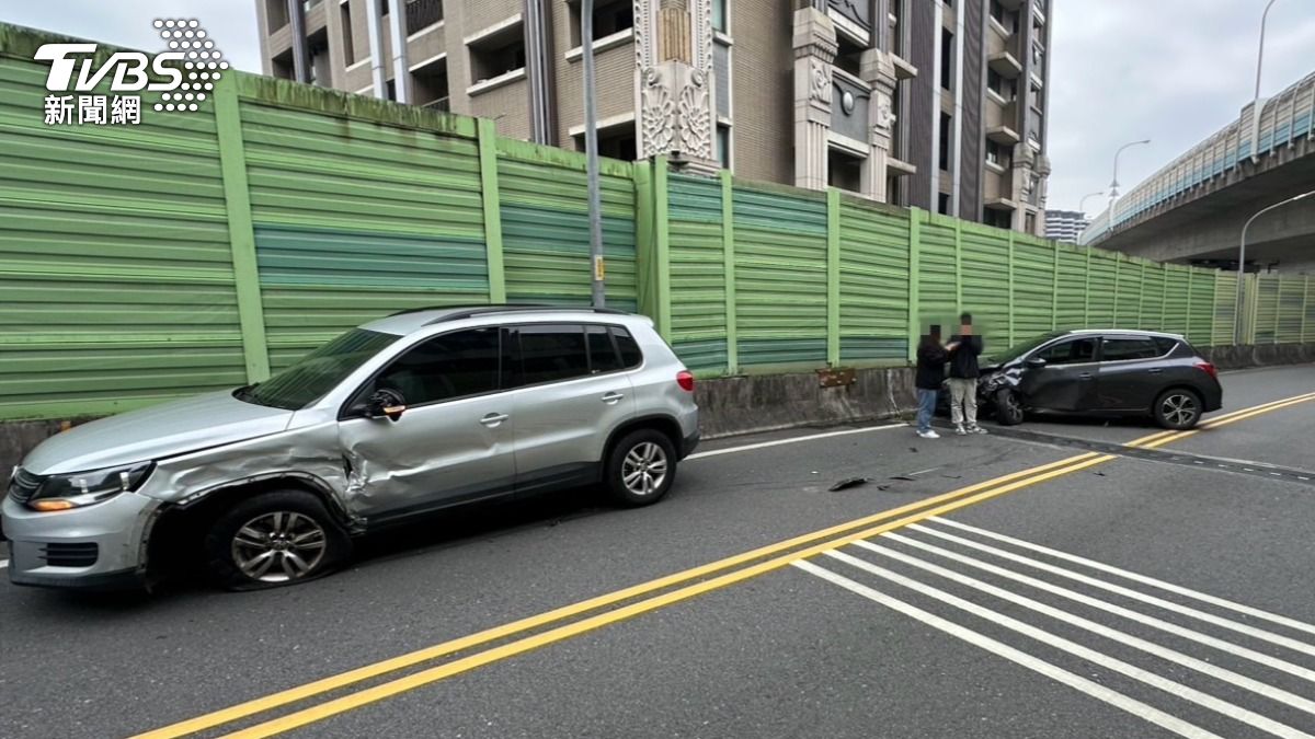 車禍事故現場。（圖／TVBS）