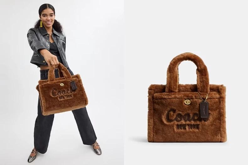 Coach CARGO 26 托特手袋。(圖/翻攝自Coach官網)