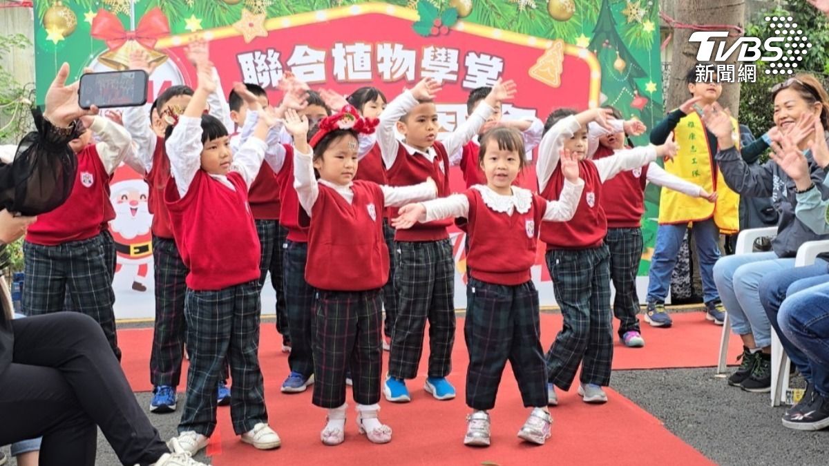 聯合植物學堂慶耶誕 世代融合滿滿溫暖
