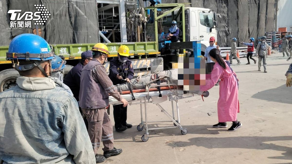 雲林六輕園區重大工安意外!男掉進崩塌灰斗 遭活埋1小時亡