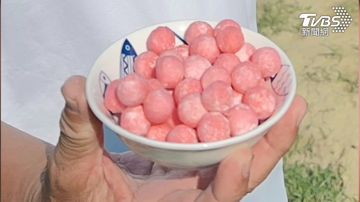 吃湯圓也要注意，不能只吃單顆。（圖／TVBS）
