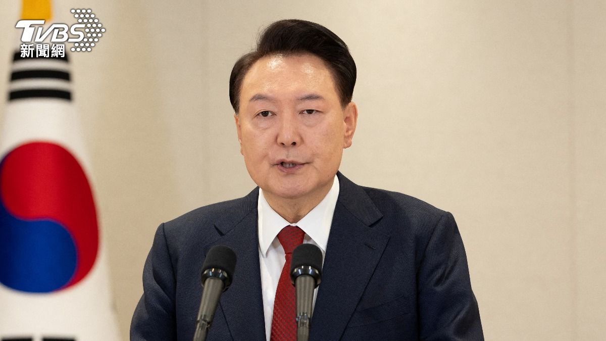 尹錫悅政權為何崩壞?韓專欄作家:總統看太多YouTube