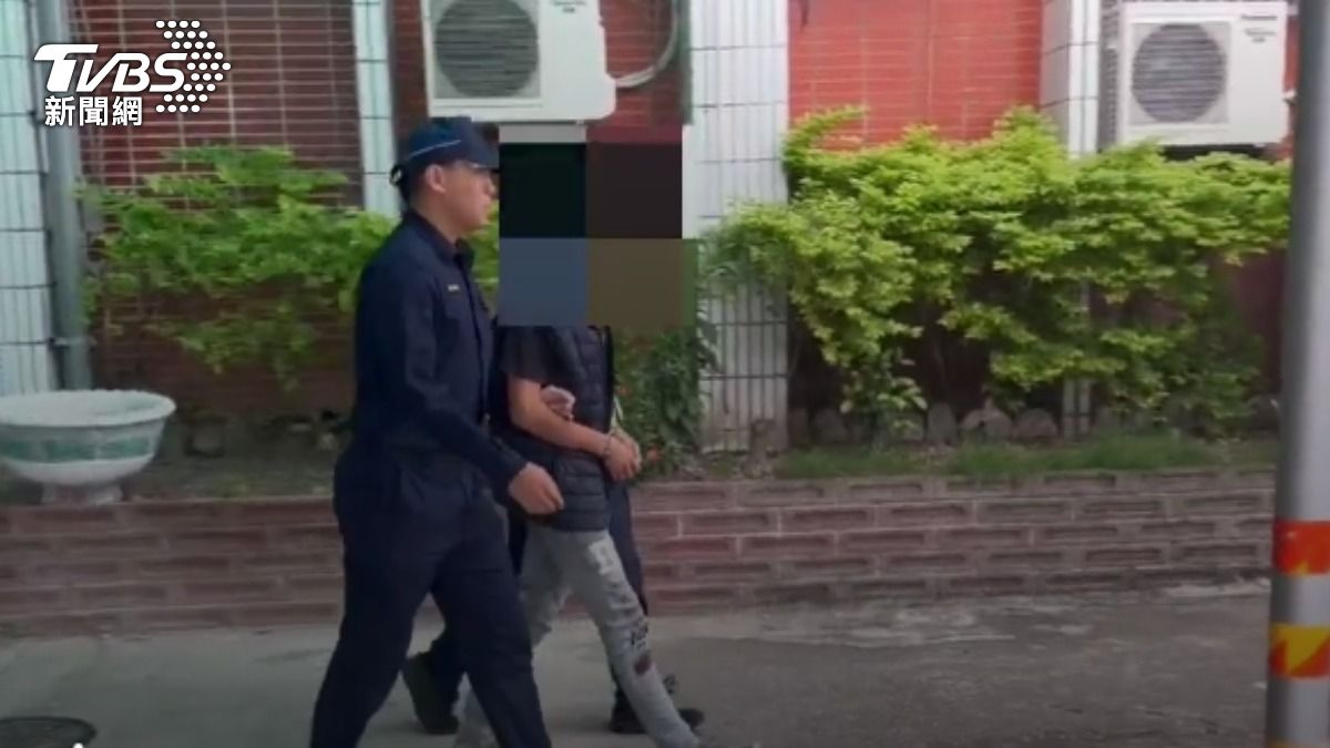 警方依毒品危害防制條例將江姓男子移送偵辦。(圖/TVBS)
